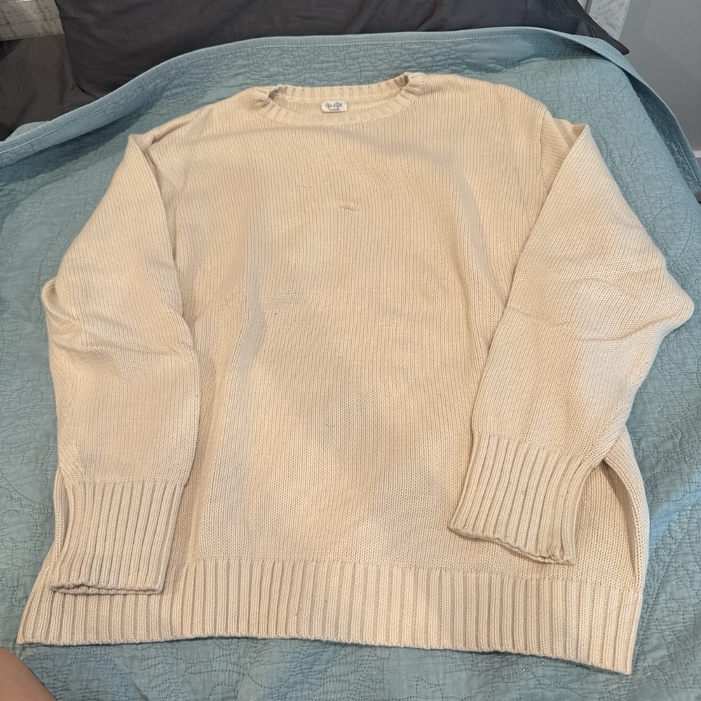 Brandy Melville women’s  Beige Crewneck Sweater